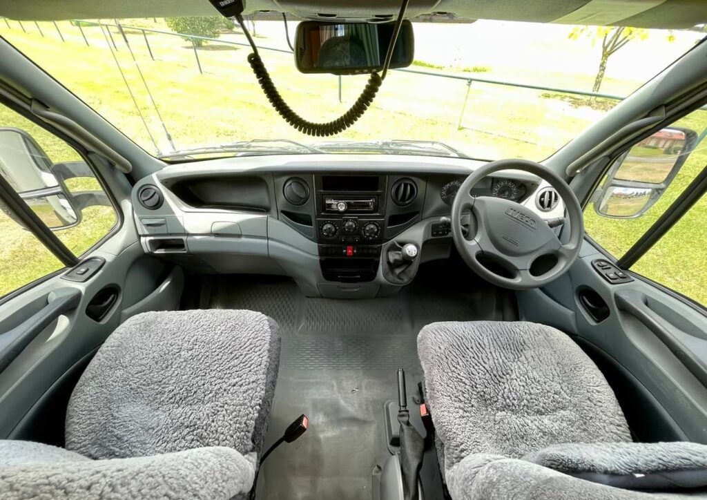 2007 Winnebago Freewind B2412